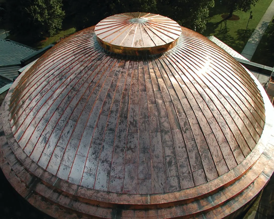 Craftsman Roofing crew installing a new roof in Blue Springs Landing